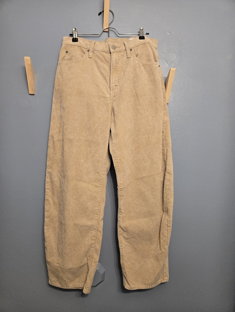 Gap NWOT High Rise Corduroy Barrel Pants